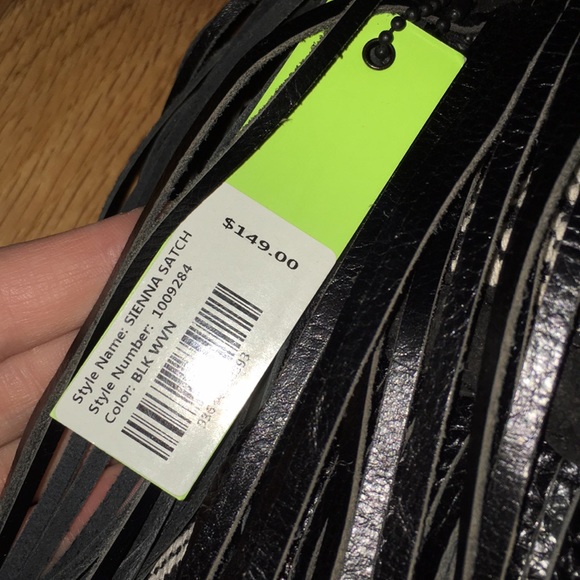 Sold out Sam Edelman black and white fringe purse - Picture 5 of 8